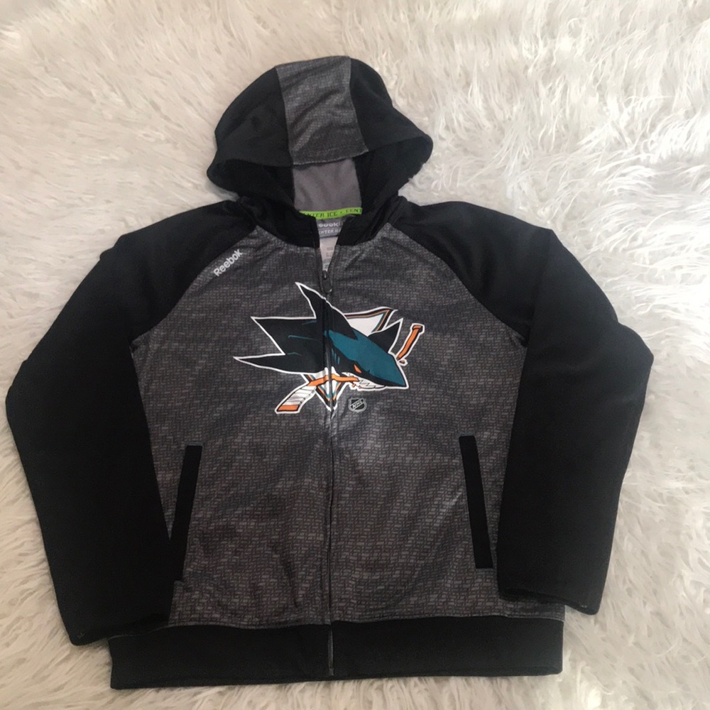 Youth Reebok NHL Sharks zip up hoodie M (10/12)